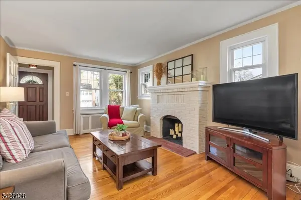 111 Columbia Ave, Cranford Twp., NJ 07016