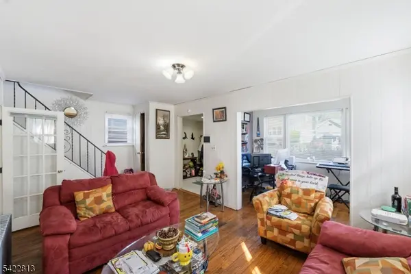 566 Chapman St, Hillside Twp., NJ 07205