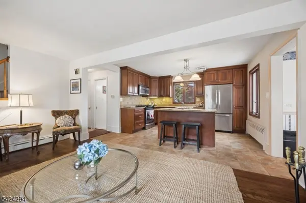 190 Parker St, Sayreville Boro, NJ 08879