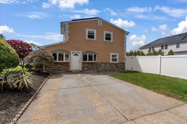 95 Calvert Ave E, Edison Twp., NJ 08820