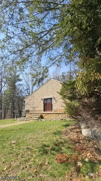 534 Hamburg Tpke, West Milford Twp., NJ 07480