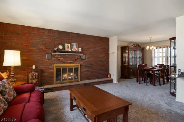 5 Elizabeth Ct, Edison Twp., NJ 08817