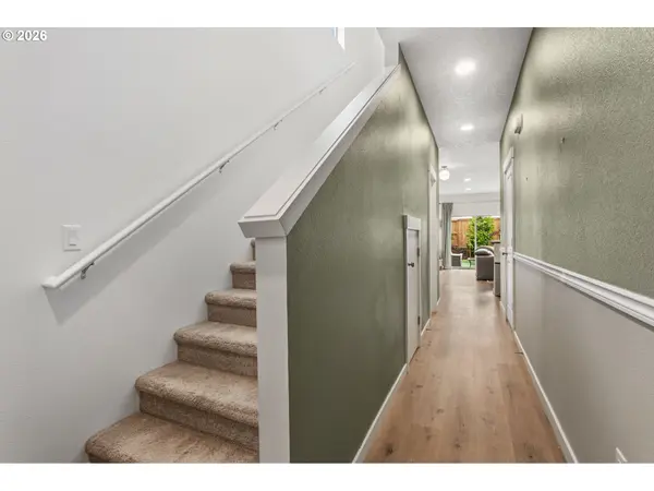 808 S 23RD AVE, Cornelius, OR 97113