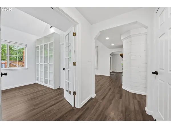 4410 SPRING MEADOW AVE, Eugene, OR 97404