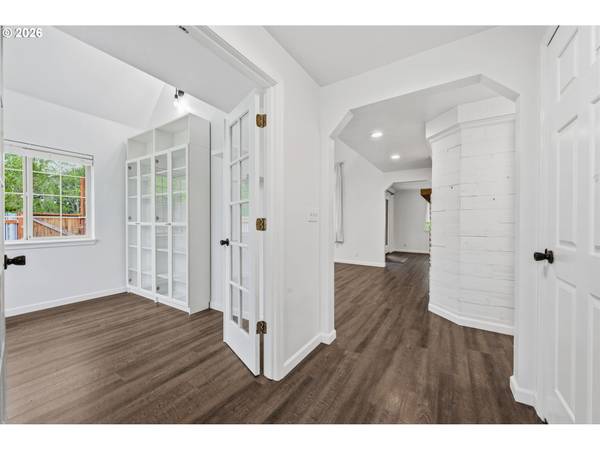 4410 SPRING MEADOW AVE, Eugene, OR 97404