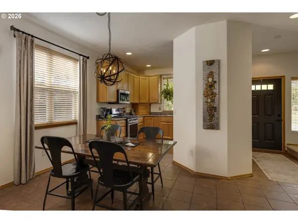 1450 NE KERRY CT, Mc Minnville, OR 97128