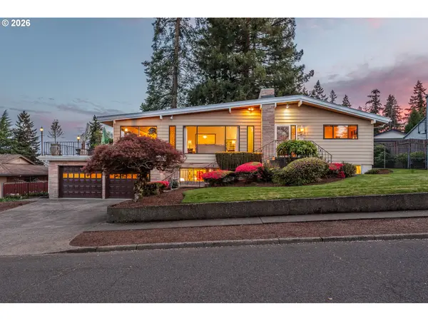 7130 LOS VERDES DR, Gladstone, OR 97027