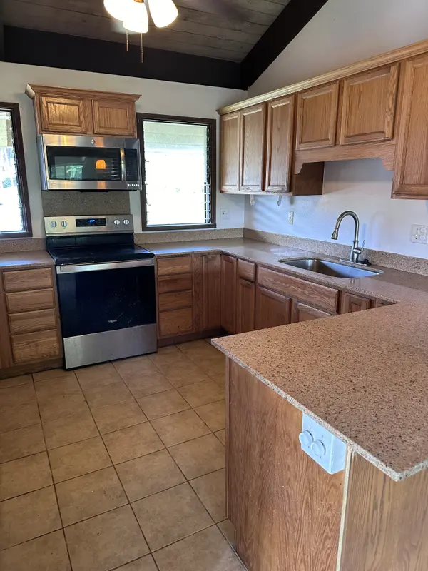 4701 KAWAIHAU RD #C201, Kapaa, HI 96746