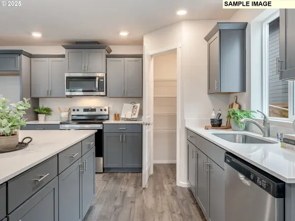 1402 NE 123RD AVE, Vancouver, WA 98684