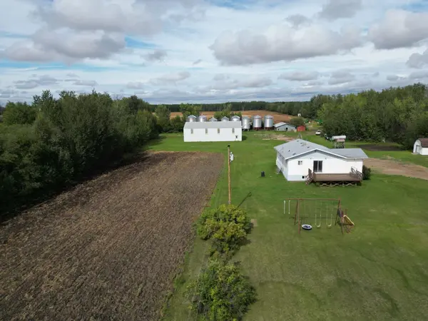 13202 TWP RD 1070, La Crete, AB T0H2H0