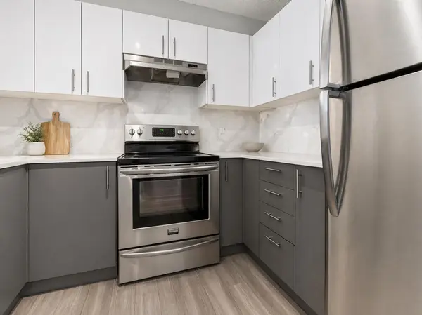 1111 6 AVE SW #1408, Calgary, AB T2P 5M5