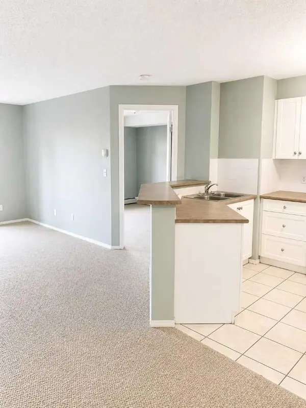 505 Railway ST W #1406, Cochrane, AB T4C 2K9