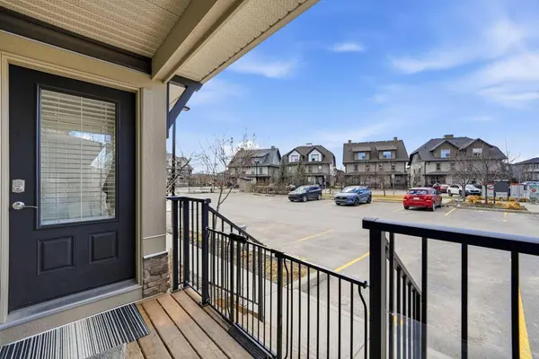 50 Belgian LN #604, Cochrane, AB T4C 0Y5