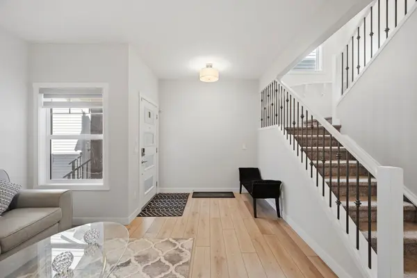 96 Homestead GRV NE, Calgary, AB T3J 2G7