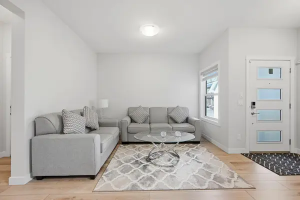 96 Homestead GRV NE, Calgary, AB T3J 2G7