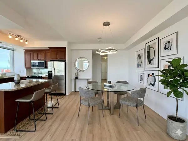 628 Fleet ST #1608, Toronto C01, ON M5V 1A8