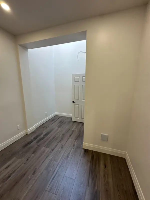 565 Yonge ST #4FL, Toronto C08, ON M4Y 1Z2