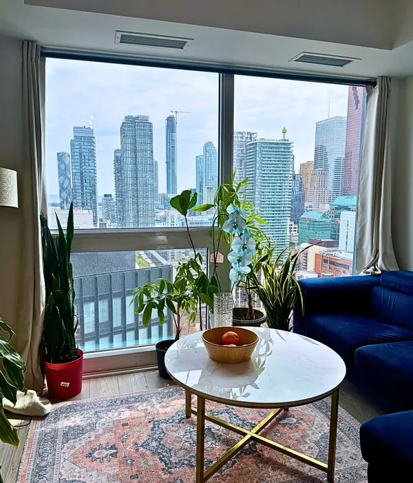 82 Dalhousie ST #3307, Toronto C08, ON M5B 1Y7