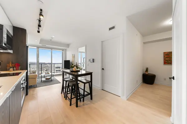 5 Defries ST #2413, Toronto C08, ON M5A 0W7