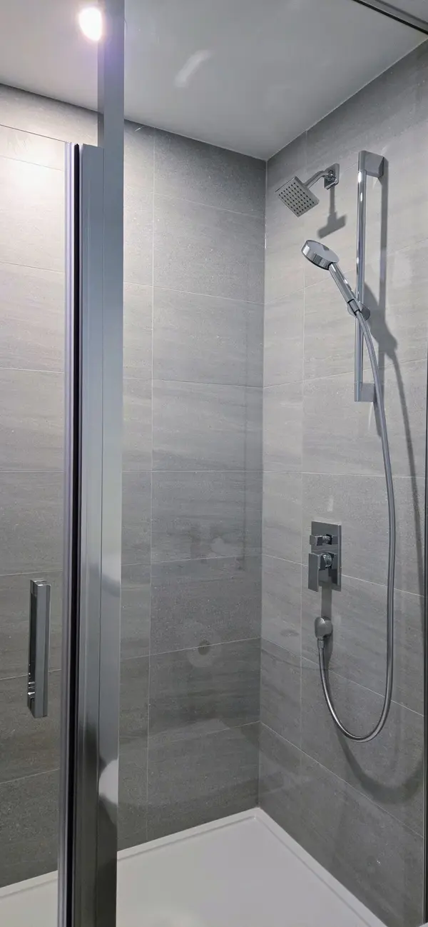 1 Quarrington LN #1215, Toronto C13, ON M3C 0S4