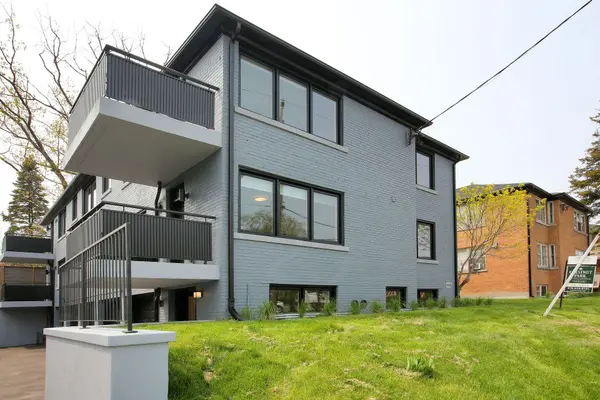 1450 Avenue RD #1, Toronto C04, ON M5N 2H7