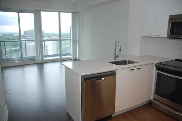 30 Roehampton AVE #2303, Toronto C10, ON M4P 0B9