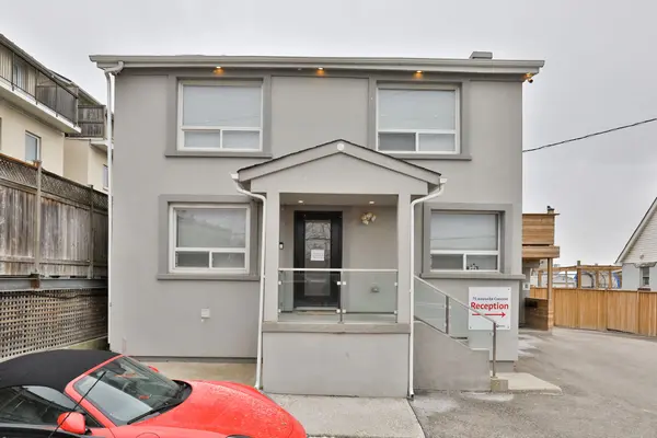 75 Jonesville CRES, Toronto C13, ON M4A 1H2