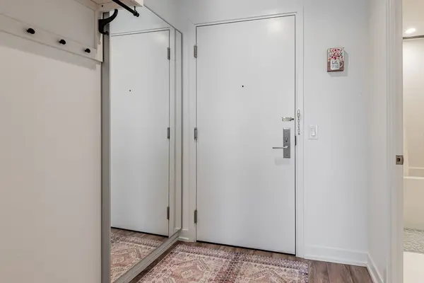 20 Edward ST #2601, Toronto C01, ON M5G 0C5