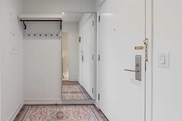 20 Edward ST #2601, Toronto C01, ON M5G 0C5