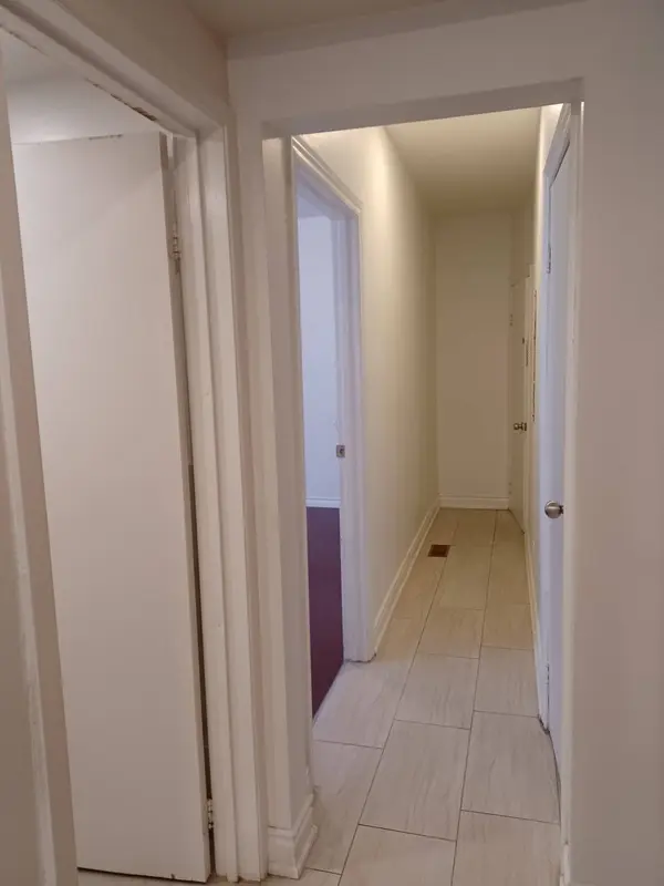 765 Gerrard ST E #Main Fl, Toronto E01, ON M4M 1Y5