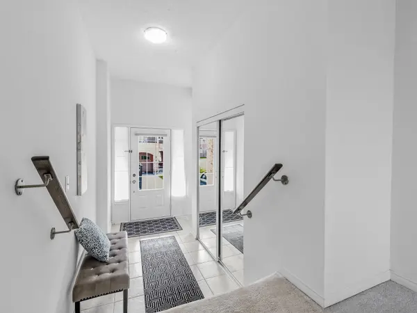 902 Audley RD N, Ajax, ON L1Z 1W2