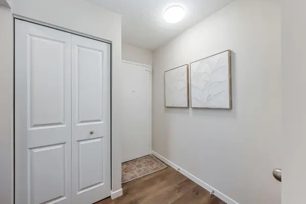 120 Nonquon RD #100, Oshawa, ON L1G 7E6