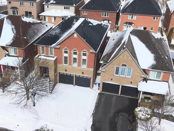 26 Carnoustie CRES, Richmond Hill, ON L4E 0A2