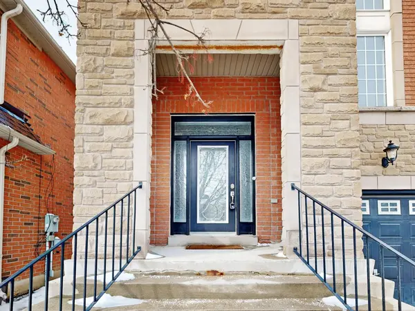 26 Carnoustie CRES, Richmond Hill, ON L4E 0A2