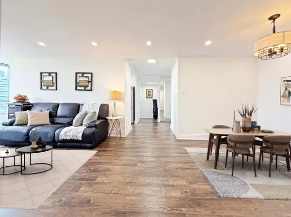 120 Promenade CIR #1509, Vaughan, ON L4J 7W9