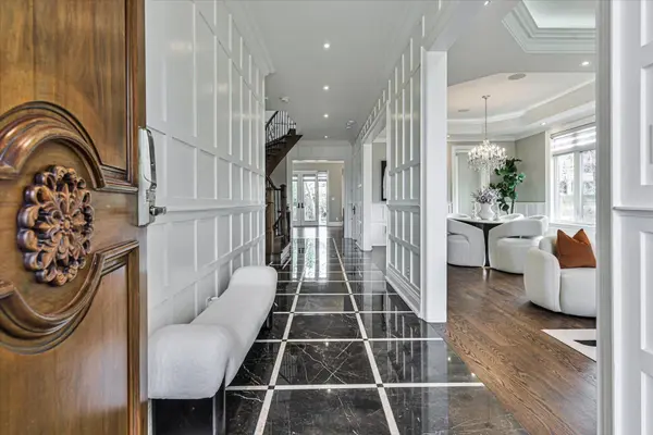 65 Sunset Beach RD, Richmond Hill, ON L4E 3G7