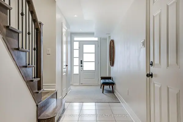 22 Lowther AVE, Richmond Hill, ON L4E 2Z7