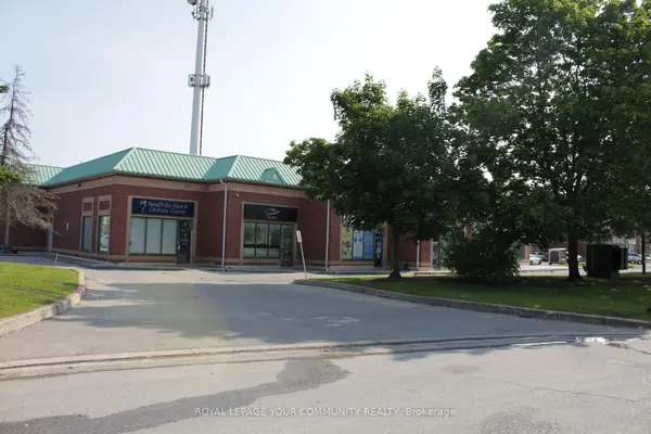 100 Ringwood DR #6, Whitchurch-stouffville, ON L4A 1A9