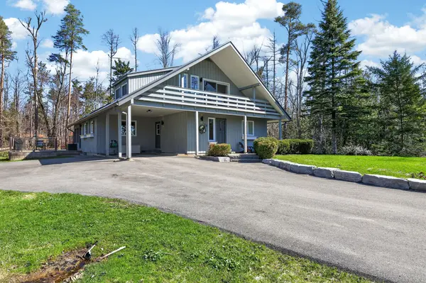 24 Brambel RD, Oro-medonte, ON L0L 2L0