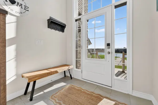 2962 Monarch DR, Orillia, ON L3V 8M8