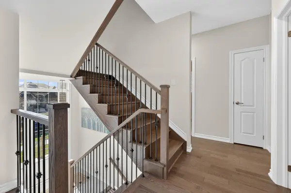 2962 Monarch DR, Orillia, ON L3V 8M8