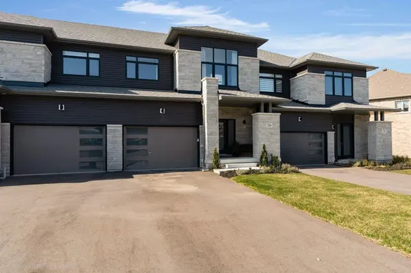 204 Rosanne CIR, Wasaga Beach, ON L9Z 0N3