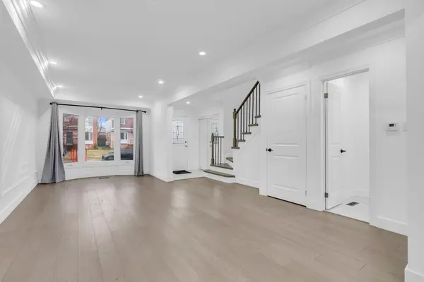 188 Cardinal ST, Barrie, ON L4M 6G8