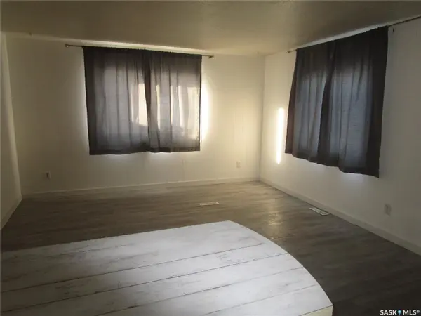42 Sunrise ESTATES, Assiniboia, SK S0H 0B0