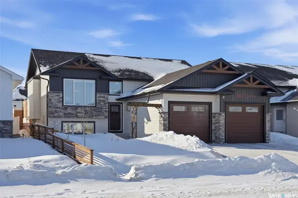 805 Weir CRESCENT, Warman, SK S0K 4S4