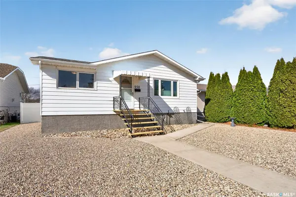 958 Edmonton STREET, Moose Jaw, SK S6H 3A8