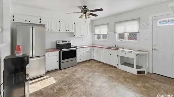 444 5th AVENUE SE, Swift Current, SK S9H 3N4