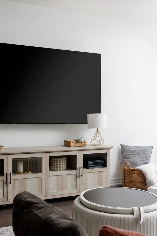 150 Long Branch AVE #22, Toronto W06, ON M8W 0B1