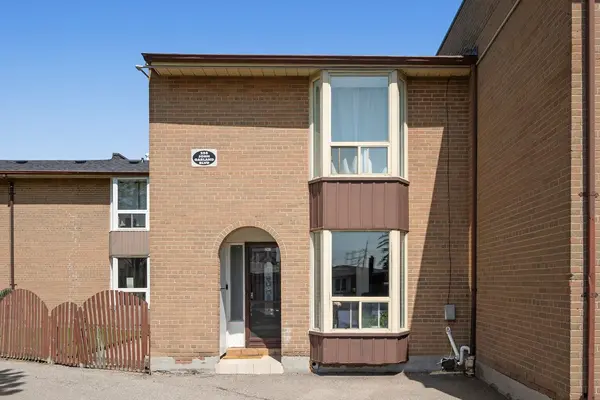 258 John Garland BLVD #247, Toronto W10, ON M9V 1N8