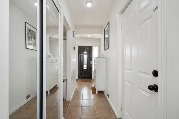 258 John Garland BLVD #247, Toronto W10, ON M9V 1N8